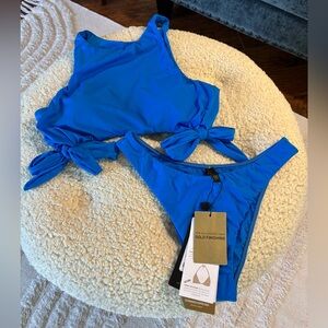 VIX PAULAHERMANNY gorgeous blue Bikini. Size M. New With Tags! Gold VIX accents